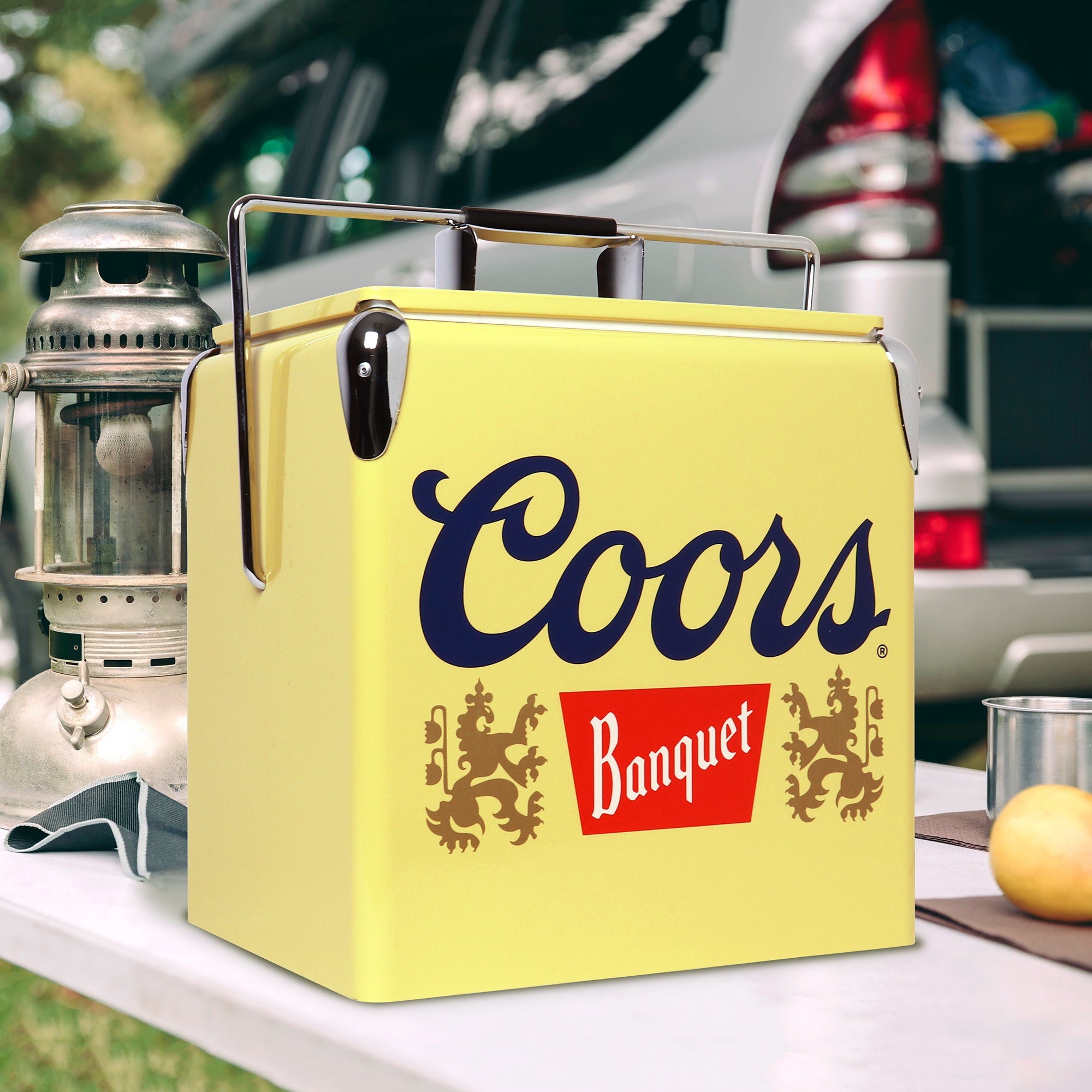 Coors Banquet Retro Ice Chest Cooler | Bottle Opener | 13L