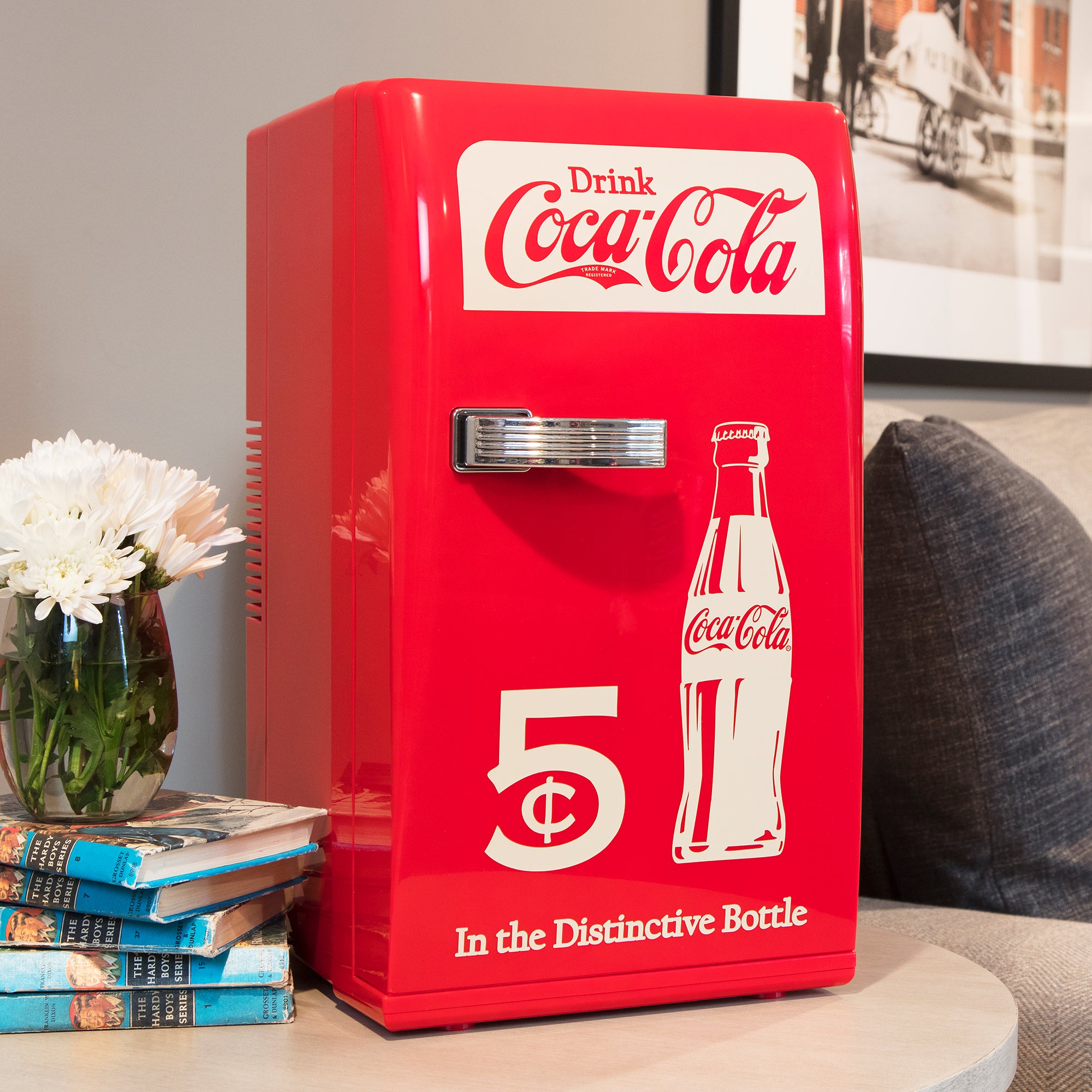 Coca-Cola IA 冷蔵庫 Coca-Cola 18 Can Retro Mini Fridge, 12V DC 110V AC Cooler, 5.4L