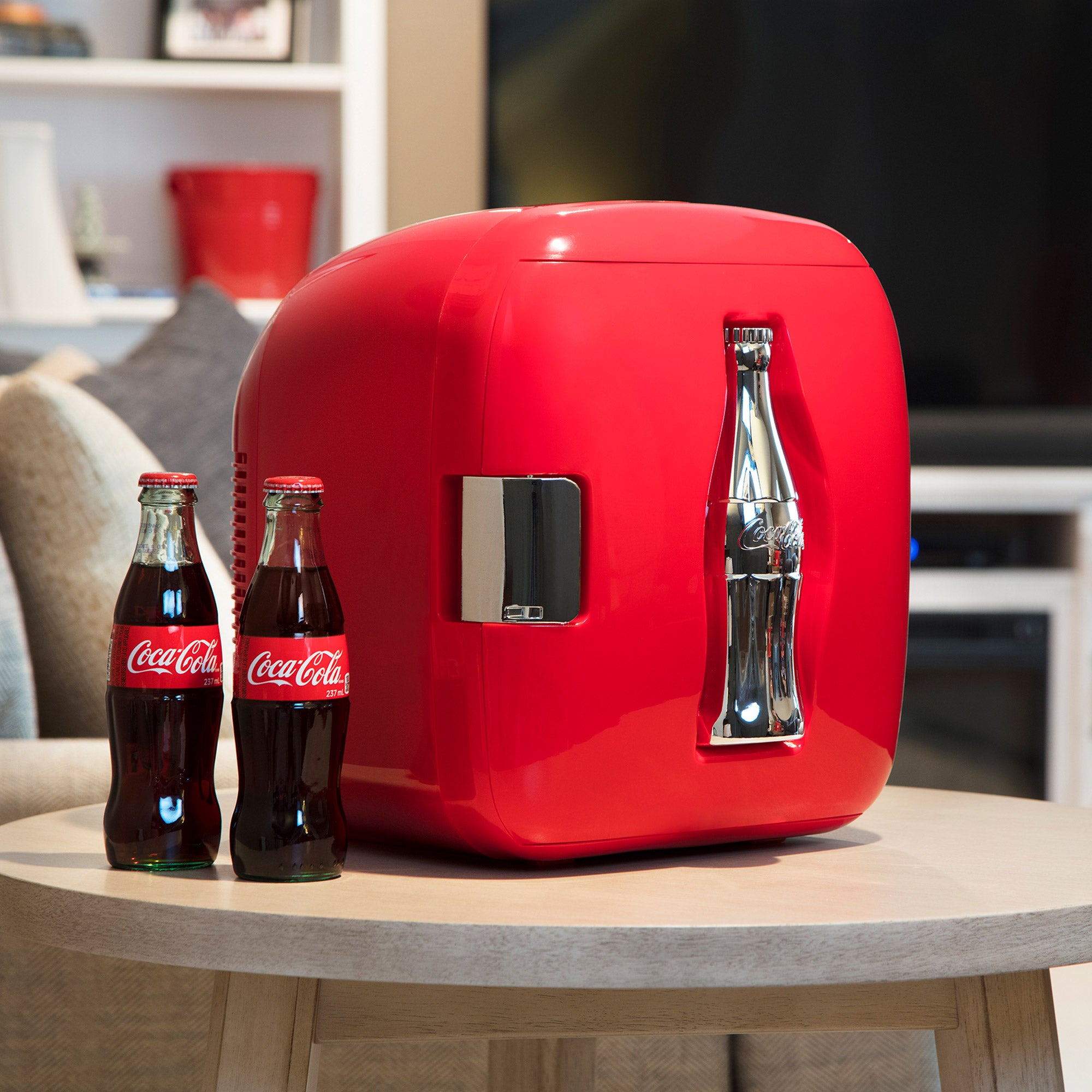 Coca-Cola 冷温庫 赤 Coca-Cola 18 Can Retro Mini Fridge, 12V DC