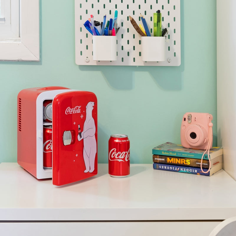 coca-cola-polar-bear-mini-fridge-cooler-and-warmer